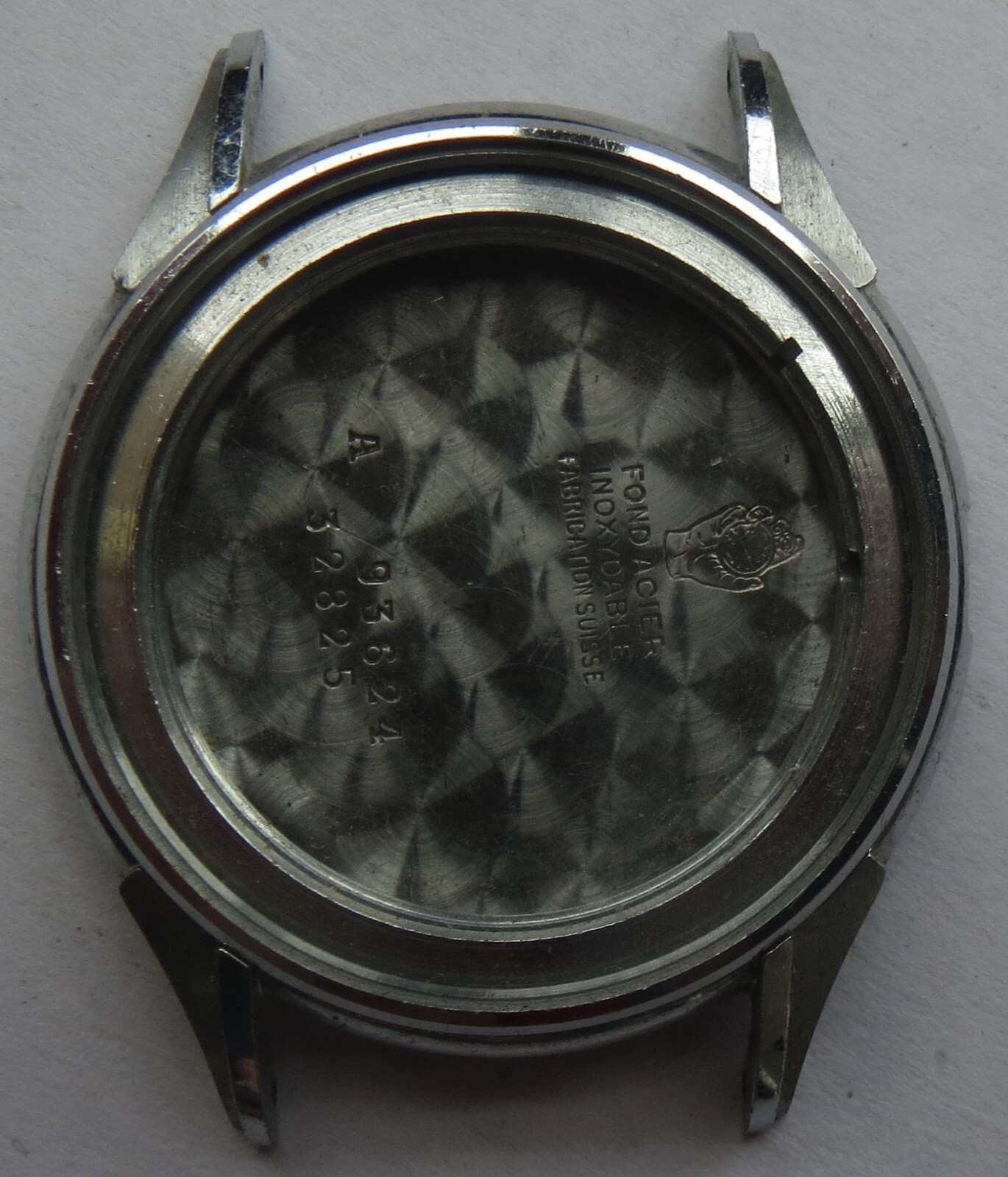 Movado mens wristwatch nickel chromiun case 35 mm. in diameter N.O.S.