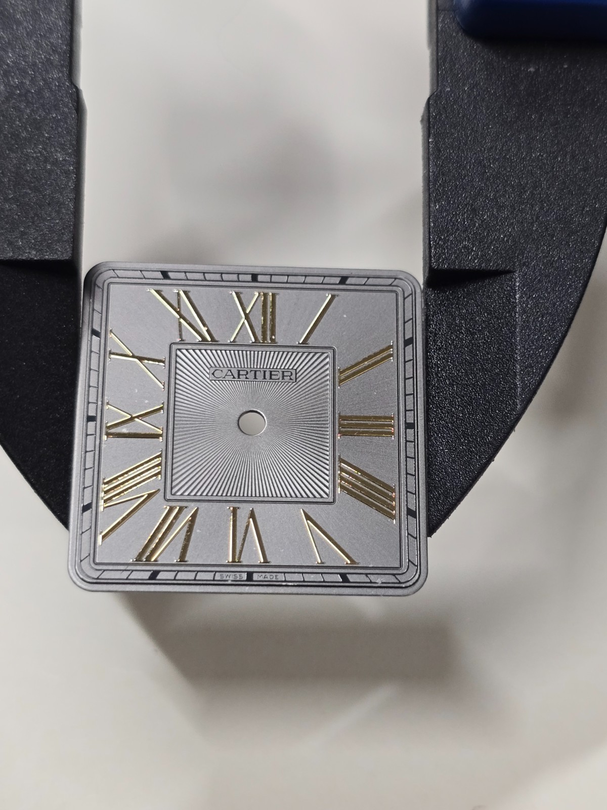 Genuine Santos-Dumont Large Model Grey & Gold W2SA0028 W2SA0036 Dial 22.8mm