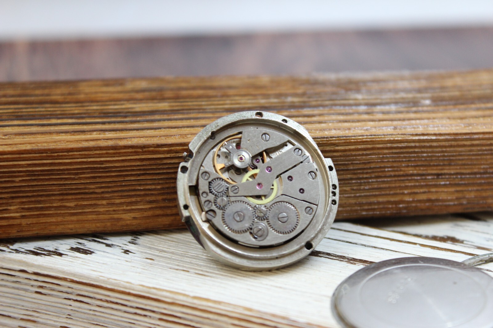 The dial of the men’s watch Slava 2628 26 stone of the USSR does not work