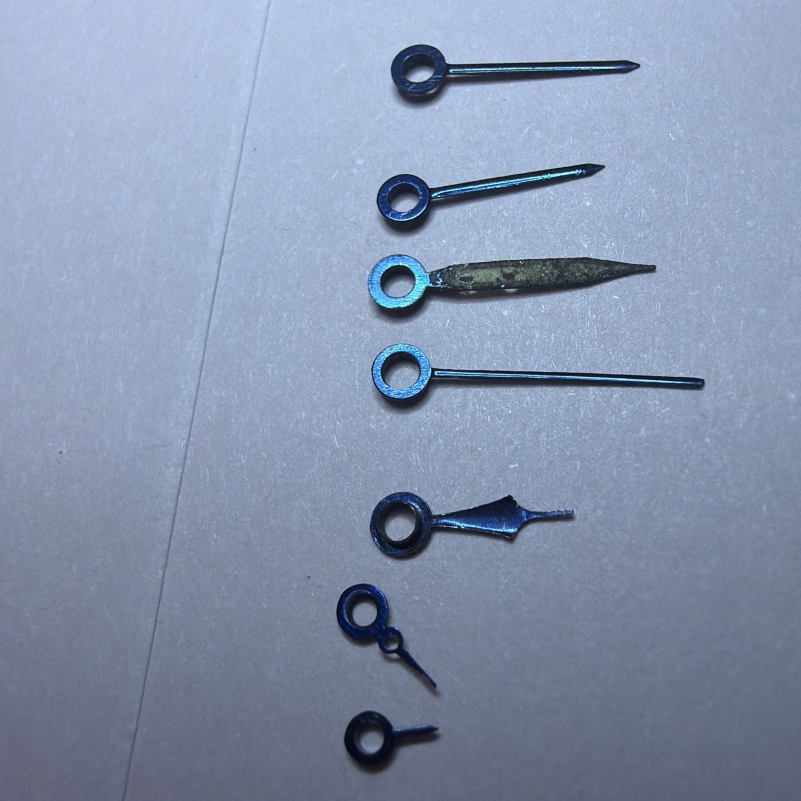 Lot #1 – 12 Blue Hour Hands – Assorted Sizes
