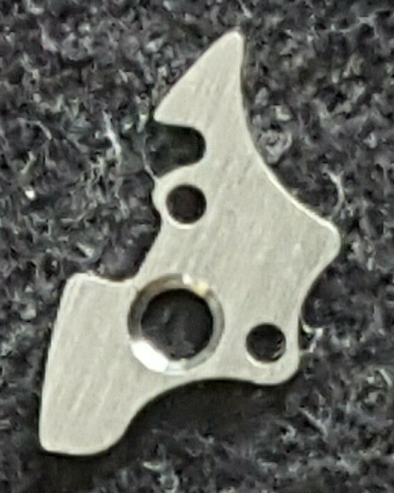 Omega Caliber 1128 Part Number 2595 (Date Jumper Maintaining Plate)