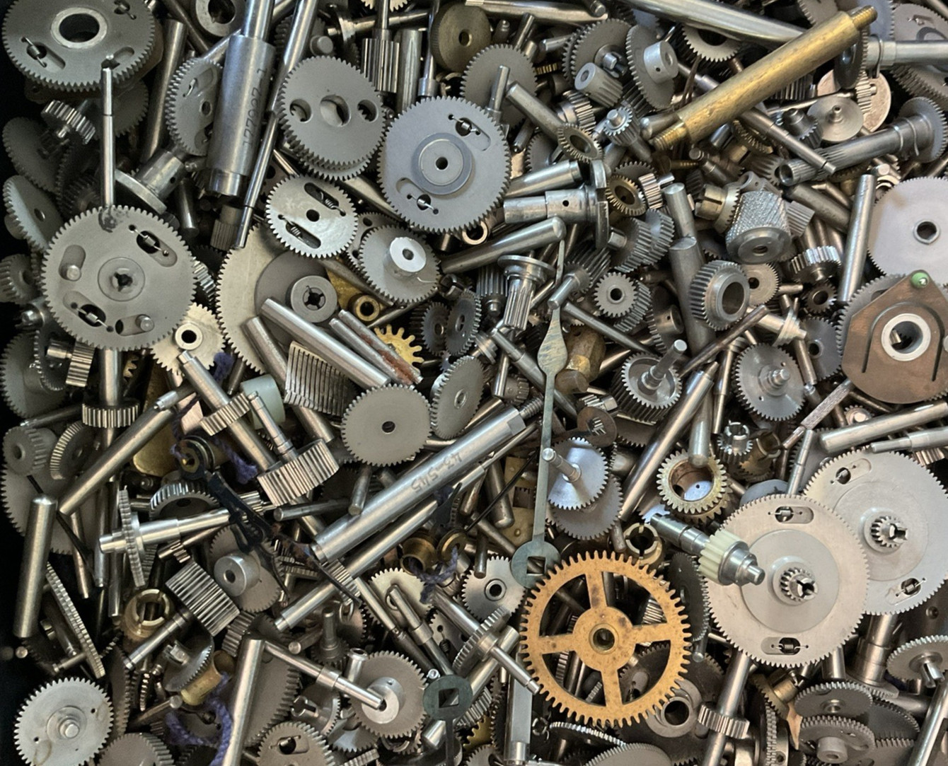Vintage Clock Watch Gear Parts Lot 100g Steampunk Craft Jewelry Making Art – S01