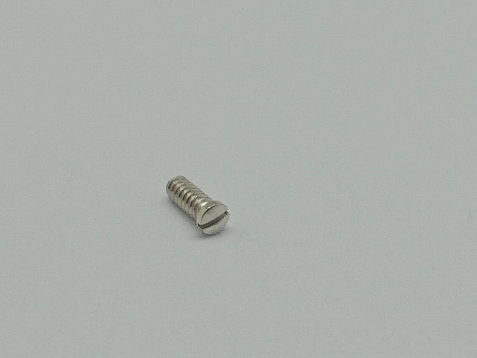 CARTIER TANK FRANCAISE 18K WHITE GOLD WATCH CASE BACK SCREW (NOS & ORIGINAL)