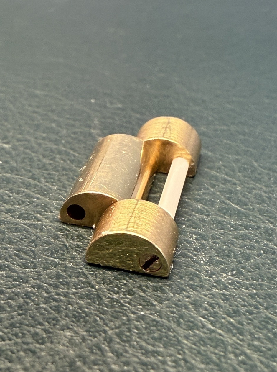 100% Original Rolex Day-Date 40 President Link 18k Yellow Gold 228238 228348