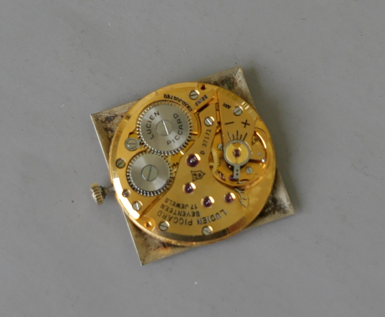 Lucien Picard R.530 watch movement 17 Jewels Manual Wind WORKING