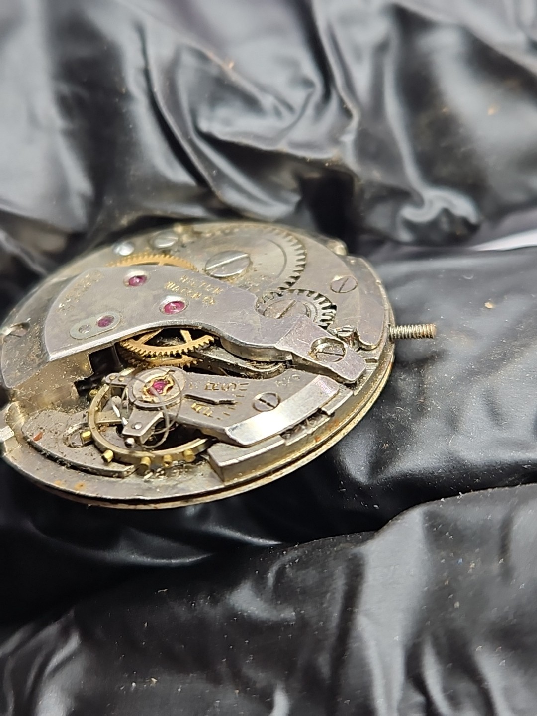 Hilton 17j Watch Movement Parts/Repair (R3)