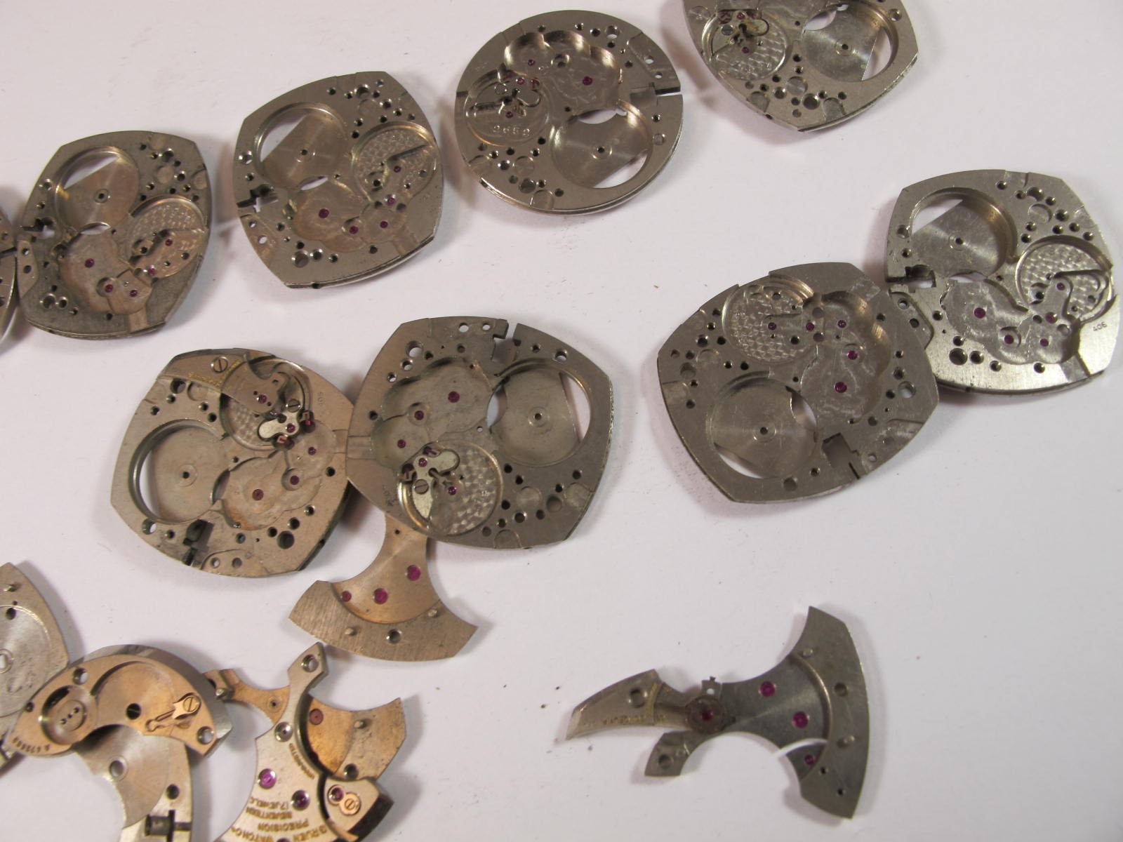 GRUEN CALIBERS 405 410 420 435 MAIN PLATES AND MATERIAL