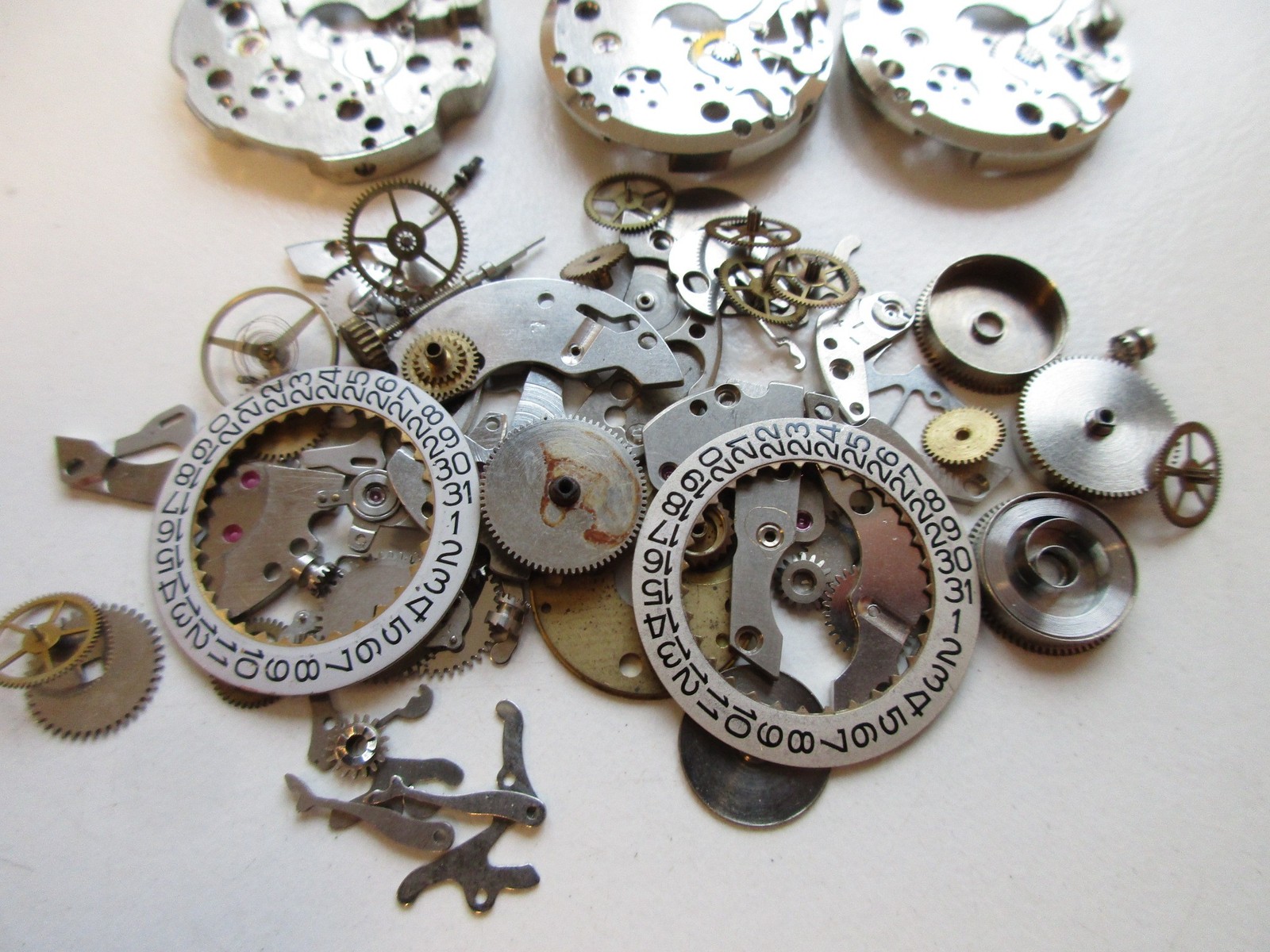 FE France Ebauche cal. 233-60 disassembled watch movements – for use of parts