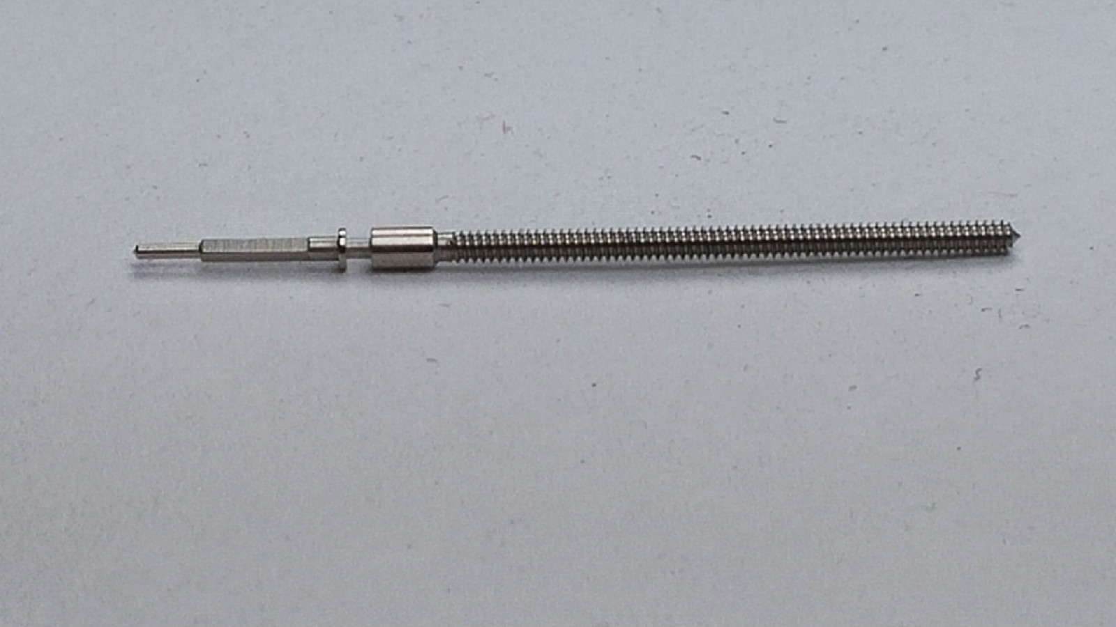 CARTIER & EBEL STEM tap 10 (0.90mm) CAL 90.6, regular stem see photos