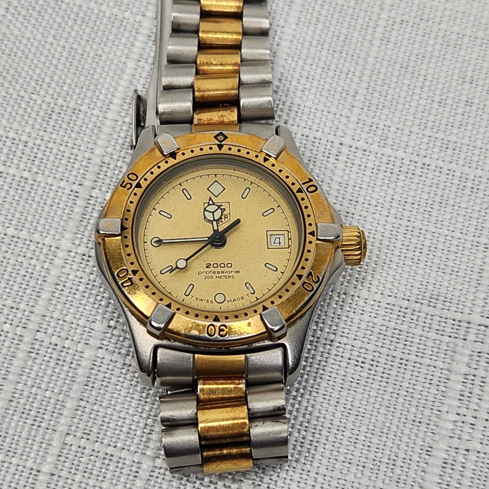 Tag Heuer Watch 964.008 FOR PARTS Gold and Silver Tone NOT WORKING