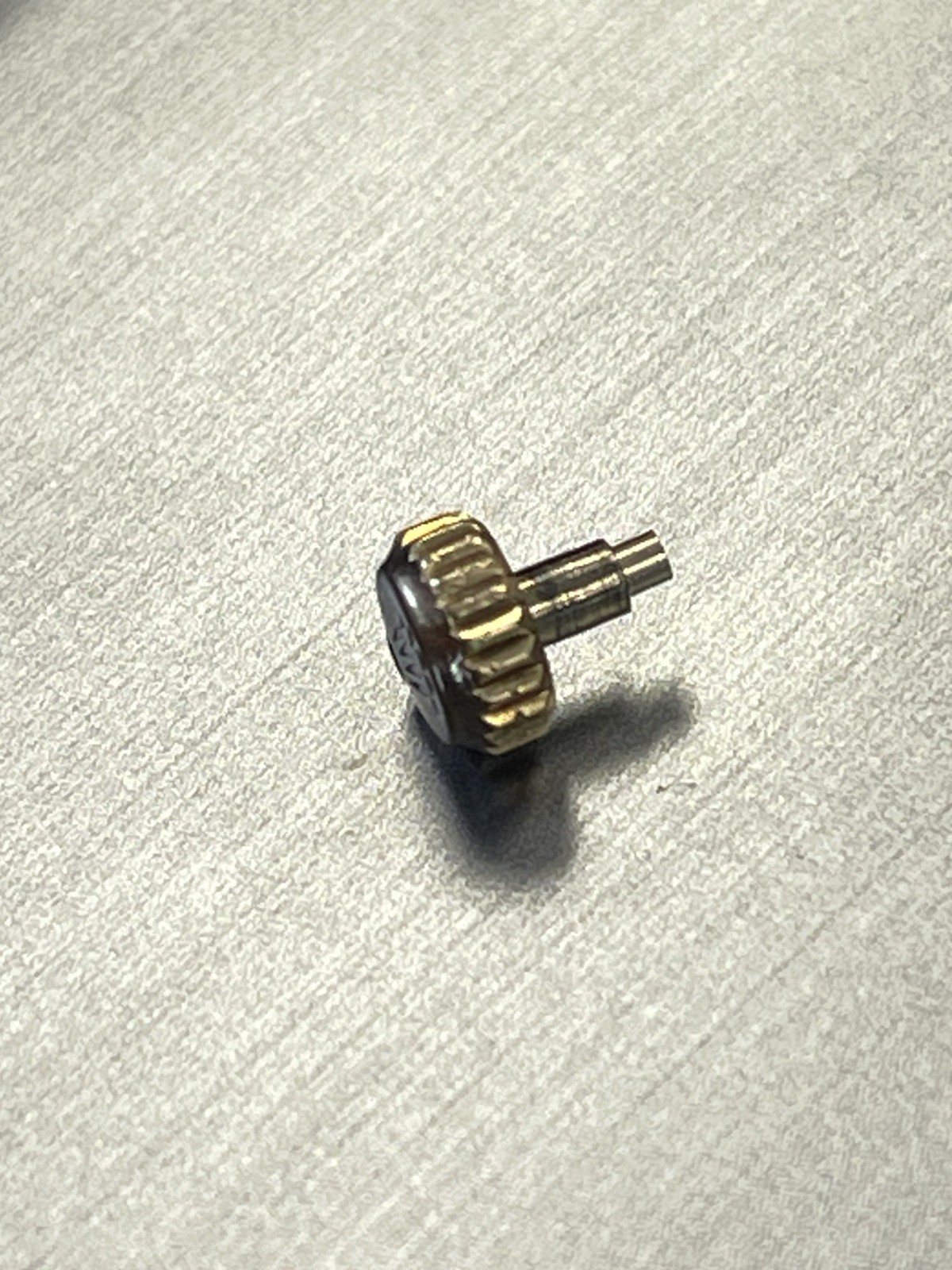 (Scratched) ORIGINAL ROLEX GOLD CROWN 241 24-530-8
