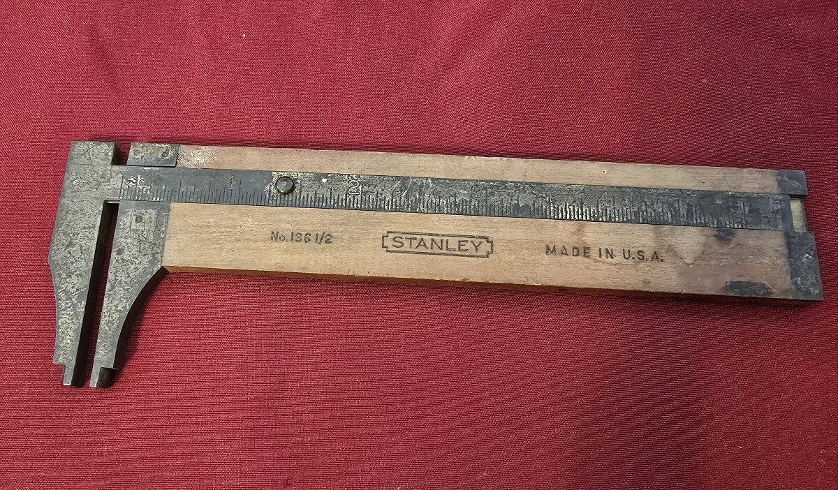 Clockmaker’s/Watchmaker’s Estate Stanley No. 136 Boxwood & Brass Sliding Caliper