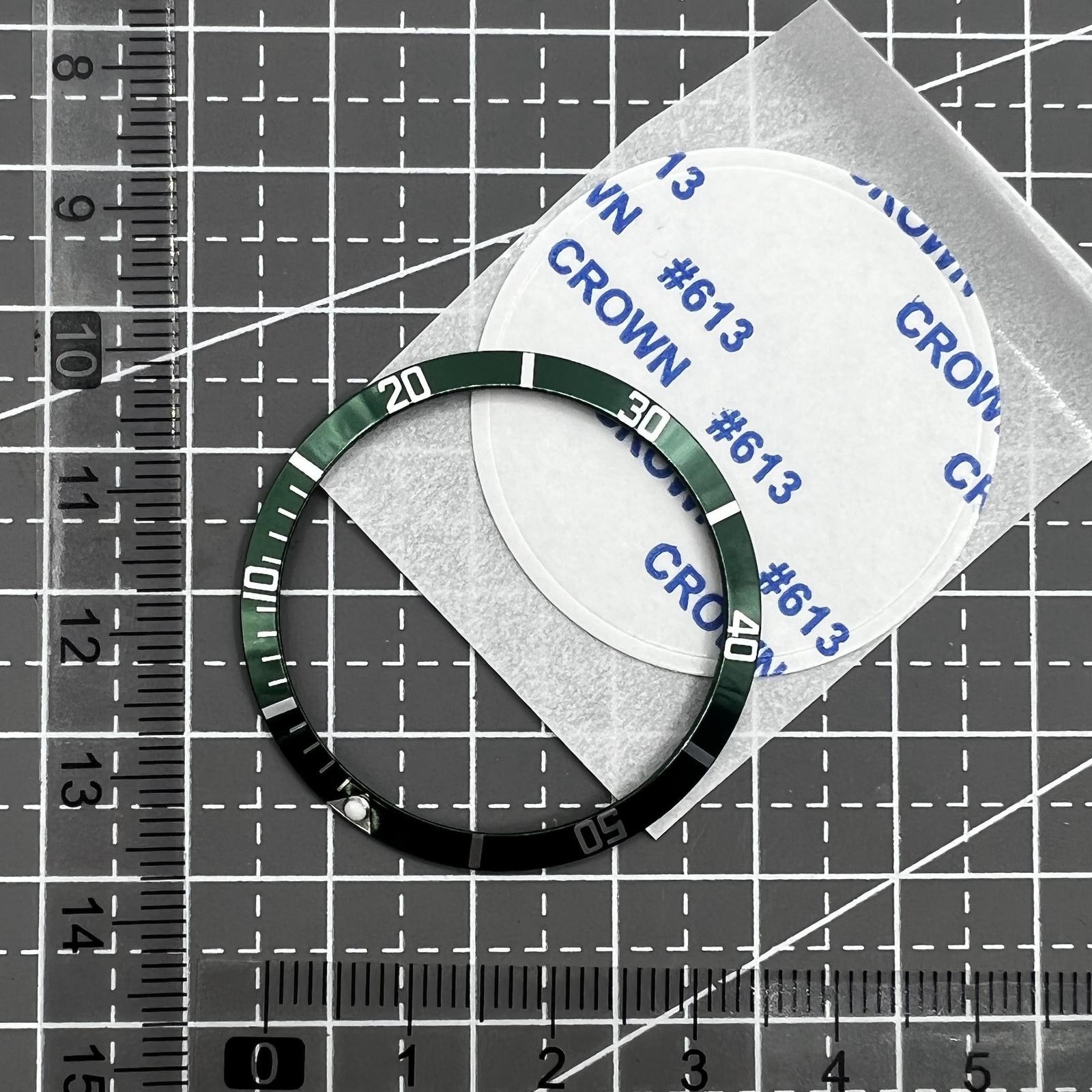 36.5*30.8mm Vintage Aluminum Alloy Slope Green Luminous Green Watch Bezel