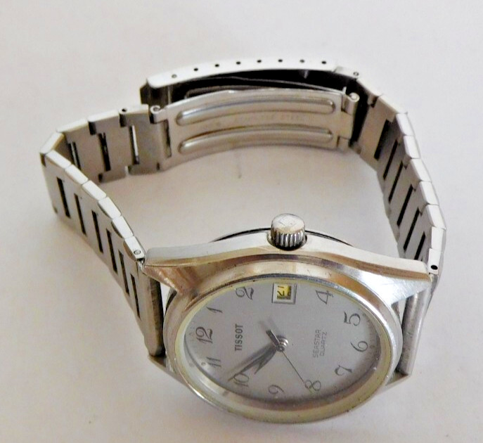 GENTS TISSOT SEASTAR LE LOCLE SWISS QUARTZ. CASE # 140210 MOVEMENT #2031