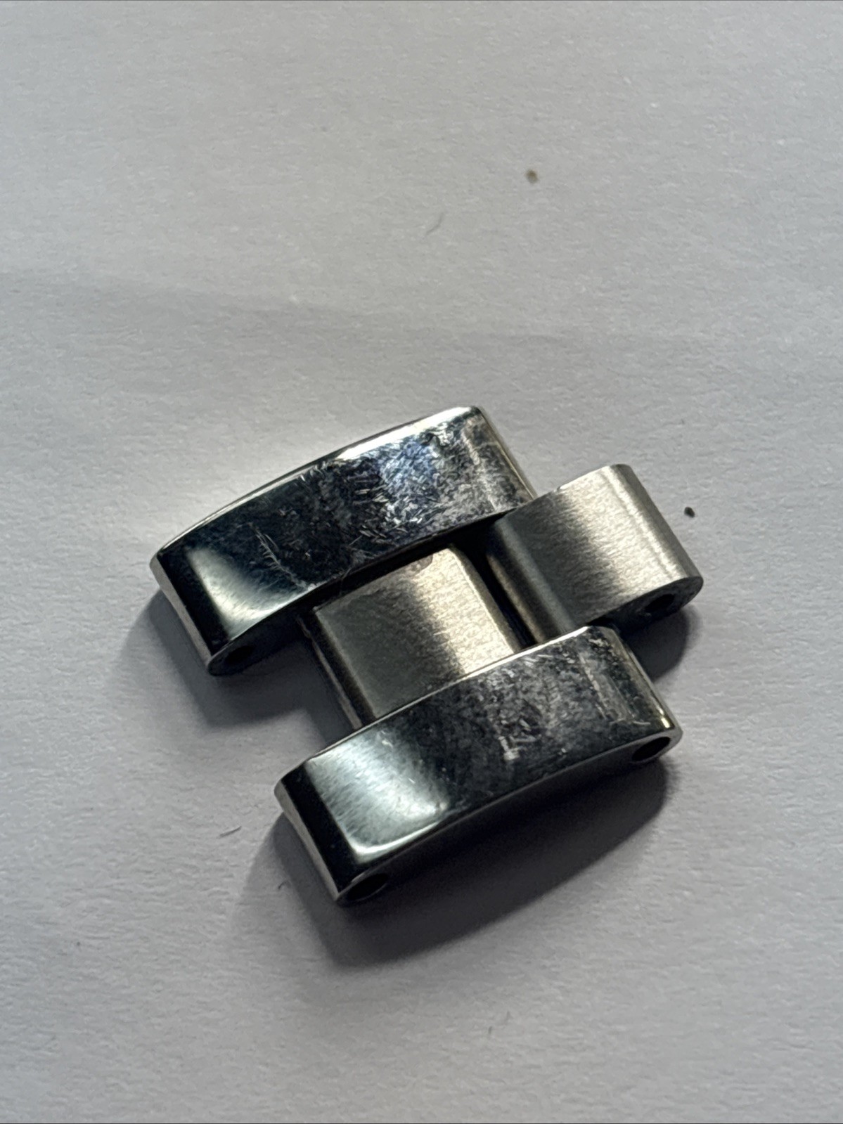 Cartier Roadster One Link As Is With 3 Screws And A Pin 18mm