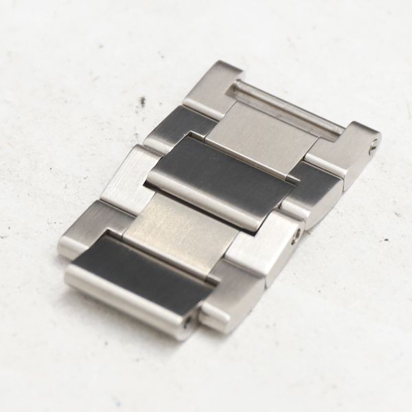 Dunhill Alfred 15711305 Original Watch Link 2 links 18 mm Silver