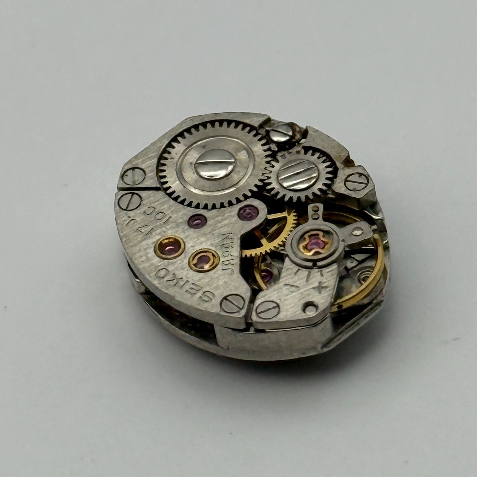 Seiko 10C Watch Movement Diashock Japan 17 Jewels Manual Wind Parts Repair 13mm