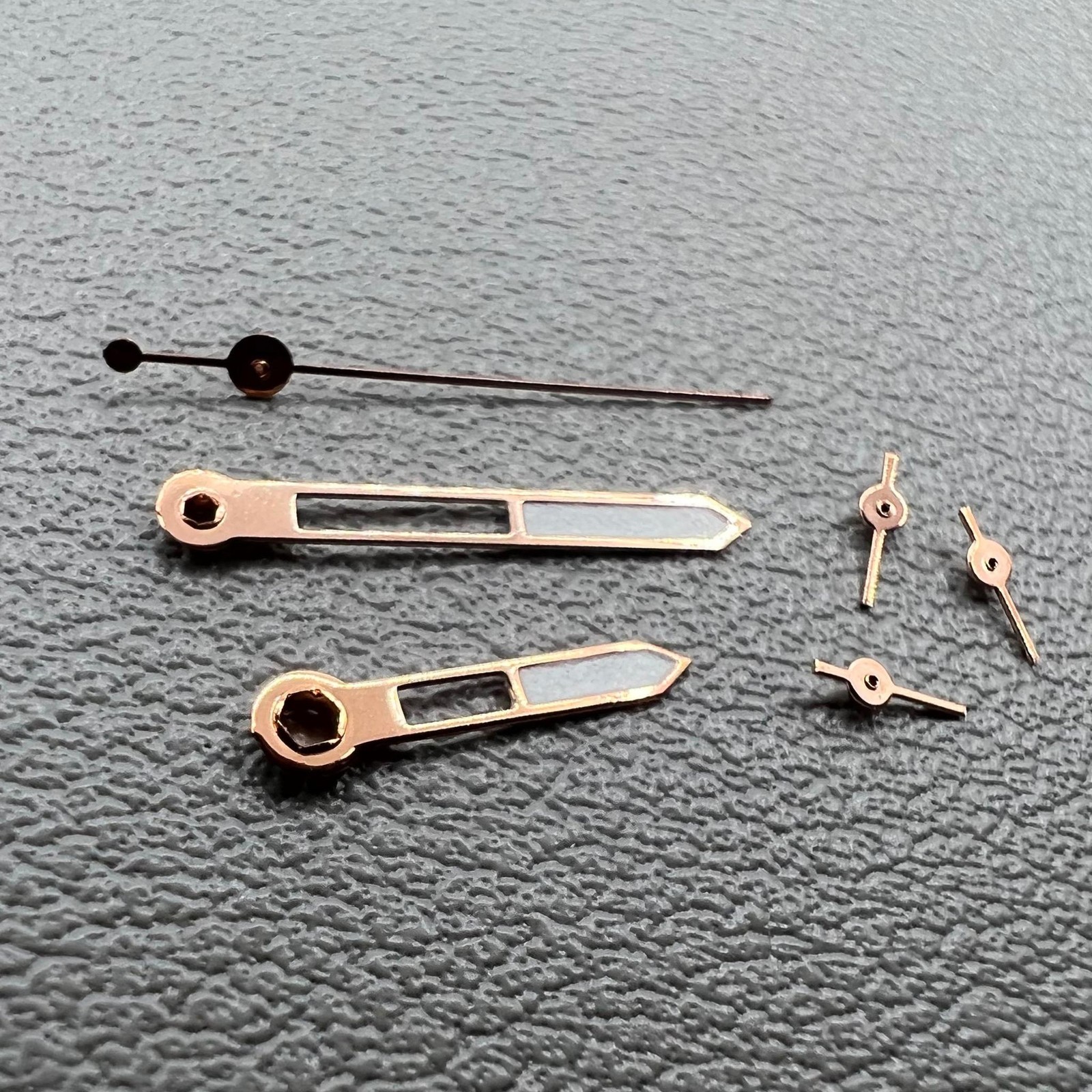 2 Sets/Pack Rose Golden Trim Green Lume Watch Hands for VD53 VD54 VD57 Movement