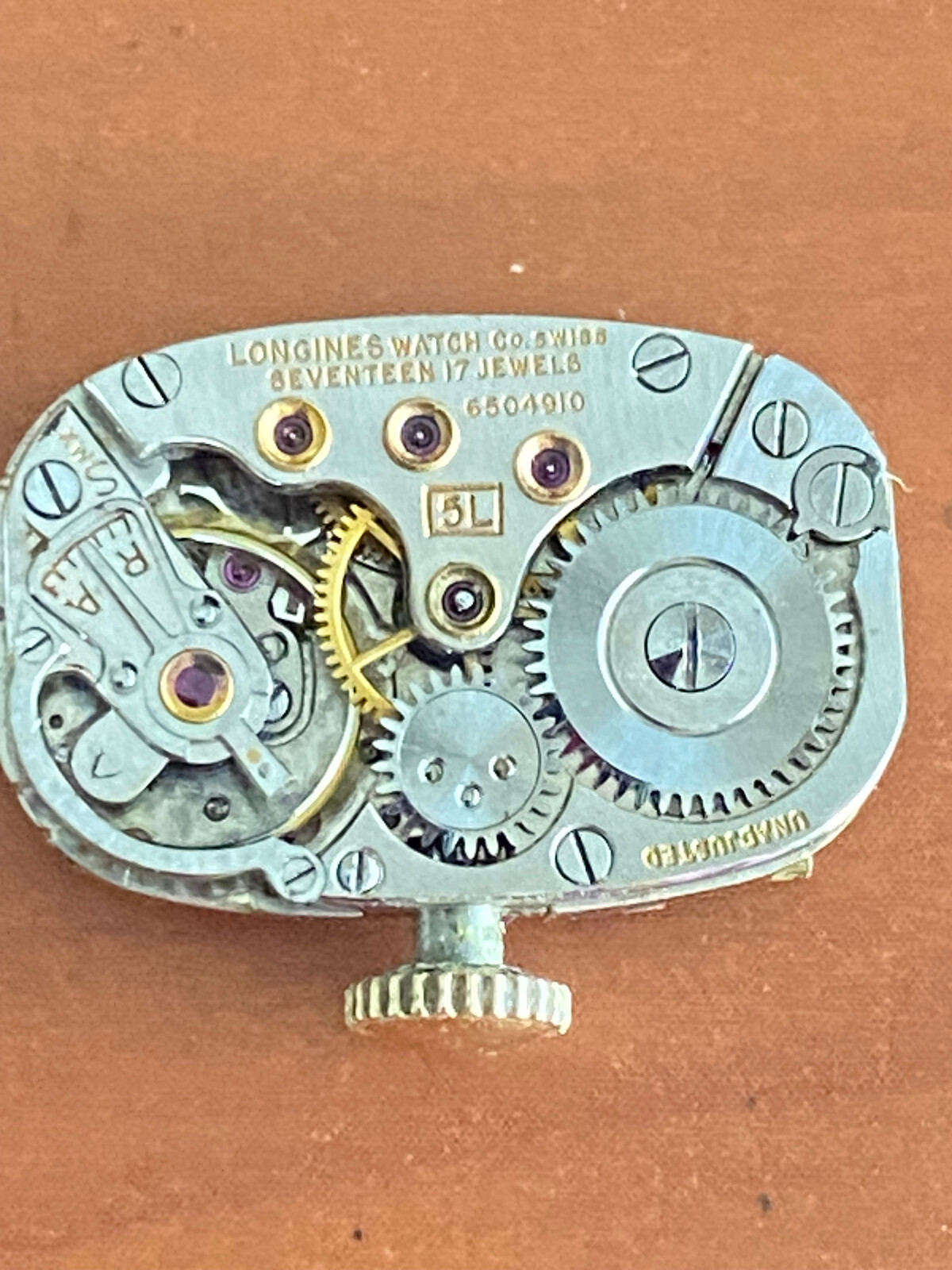 VINTAGE LADIES LONGINES WRIST WATCH MOVEMENT, CAL. 56, KEEPING TIME, 17 JEWEL