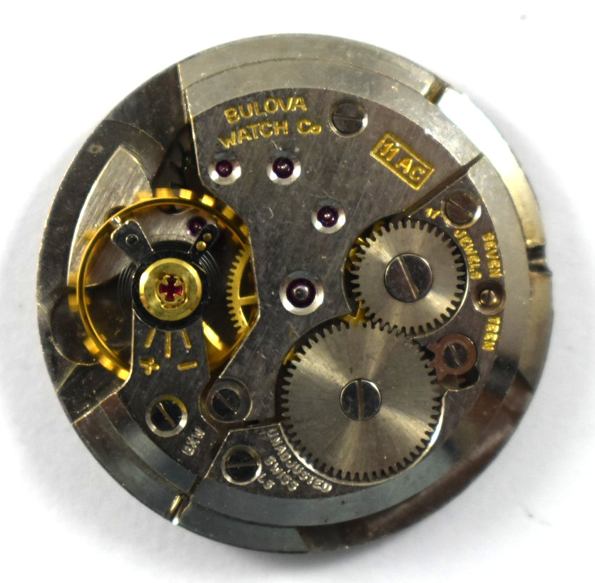 Vintage Bulova Manual Wind 11AC 17J Wrist Watch Movement lot.f
