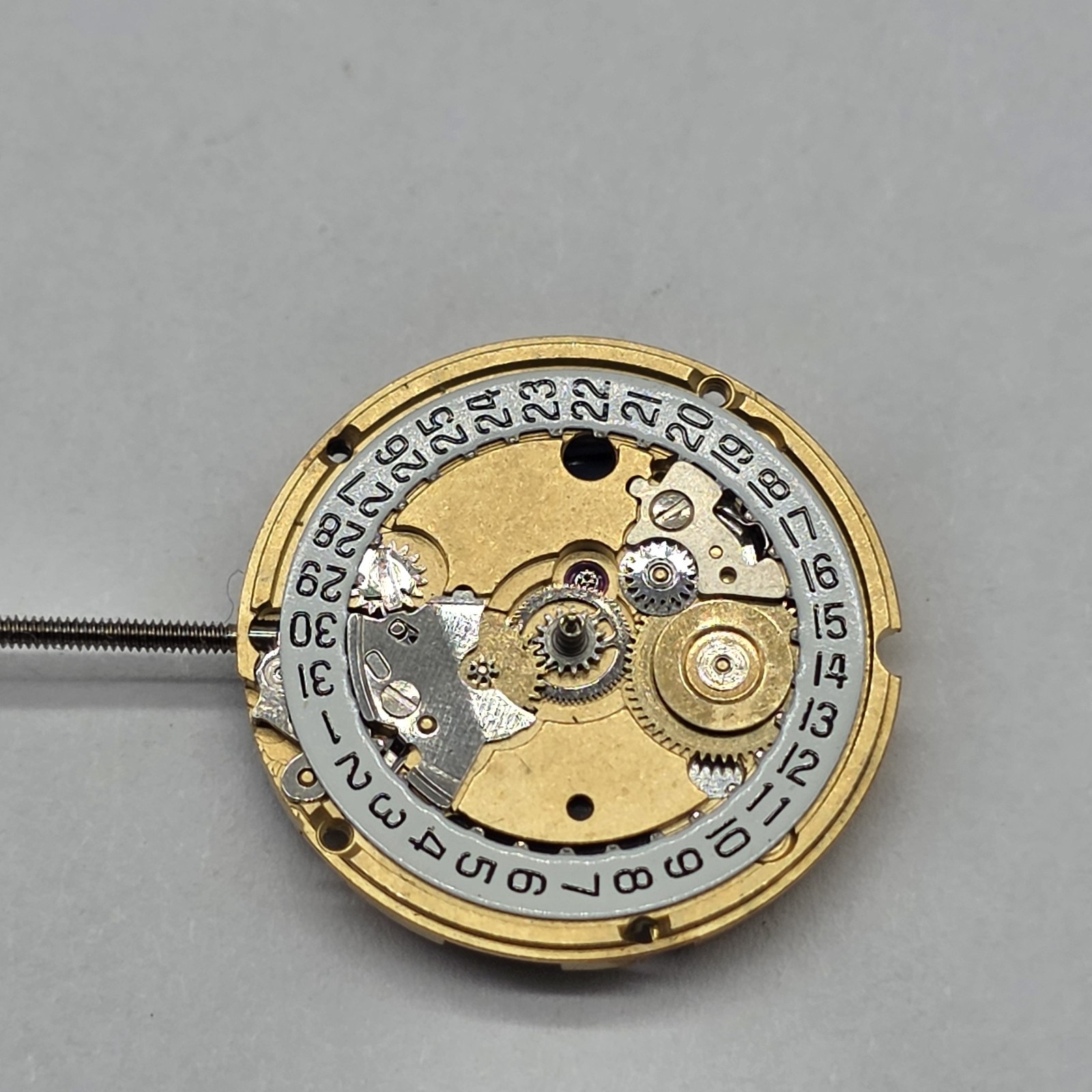 10 Tag Heuer Watch Movements Swiss V8 7 Jewels 17mm Parts Or Repair #S33