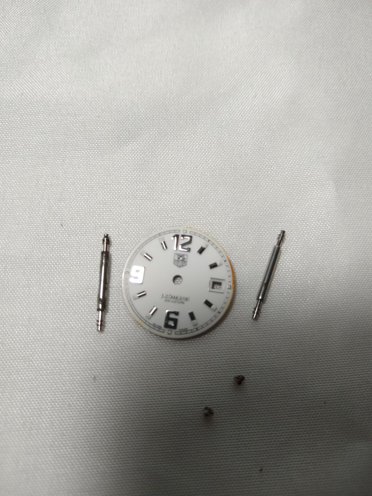 TAG Heuer Professional 200 Meter – Dial/Pins/Screws – FREE S&H!