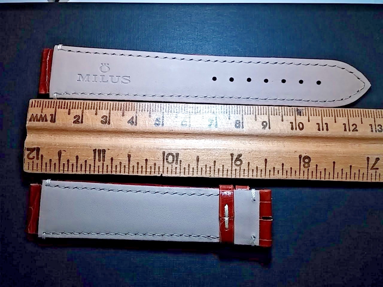 Genuine Milus 18/20mm, SHINY BROWN, white stitch, no buckle, genuine leather