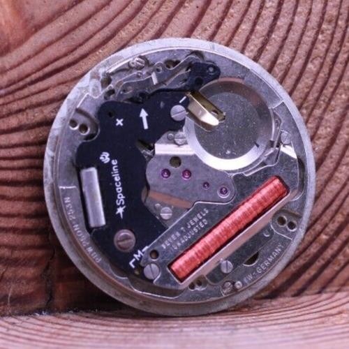 PUW 250N-253N SPACELINE W. GERMANY 7j MEN’S WRIST WATCH MOVEMENT FOR REPAIR (JM)