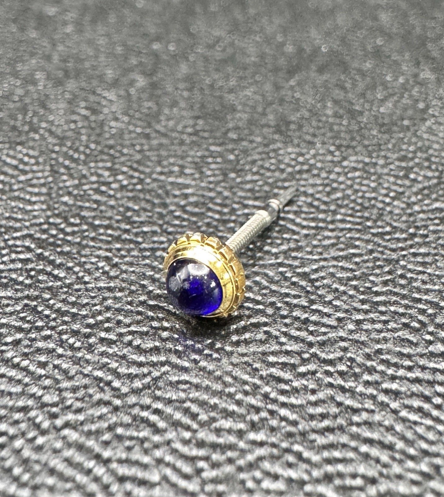 Genuine Cartier Crown Gold Plate With Blue Sapphire Stone 4.3 mm Tube 1.6 mm C15