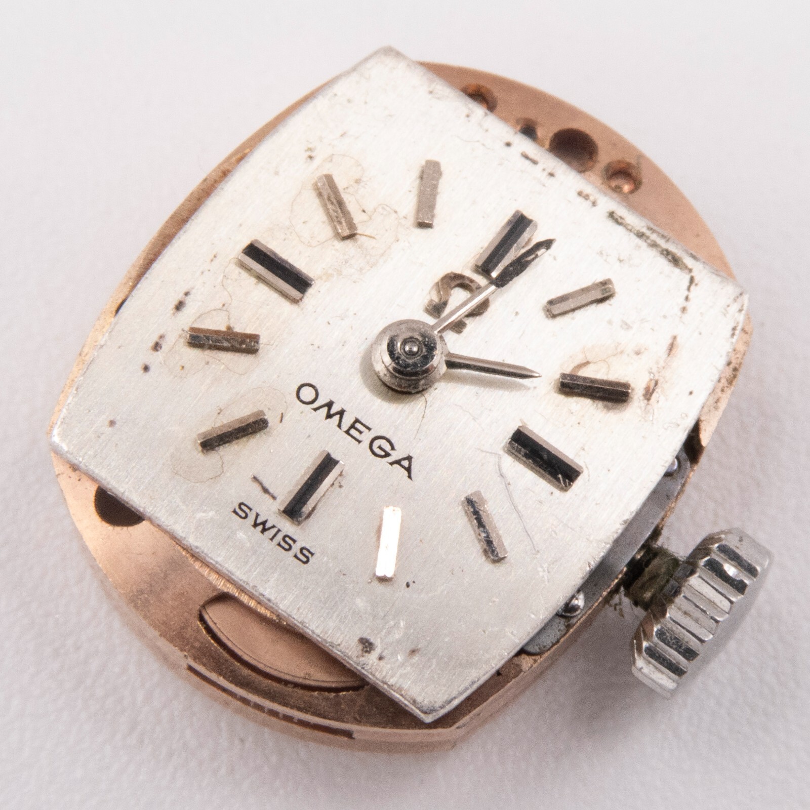 Vintage Omega Caliber 483 17-Jewel 2-Adjustment Wristwatch Movement, Runs