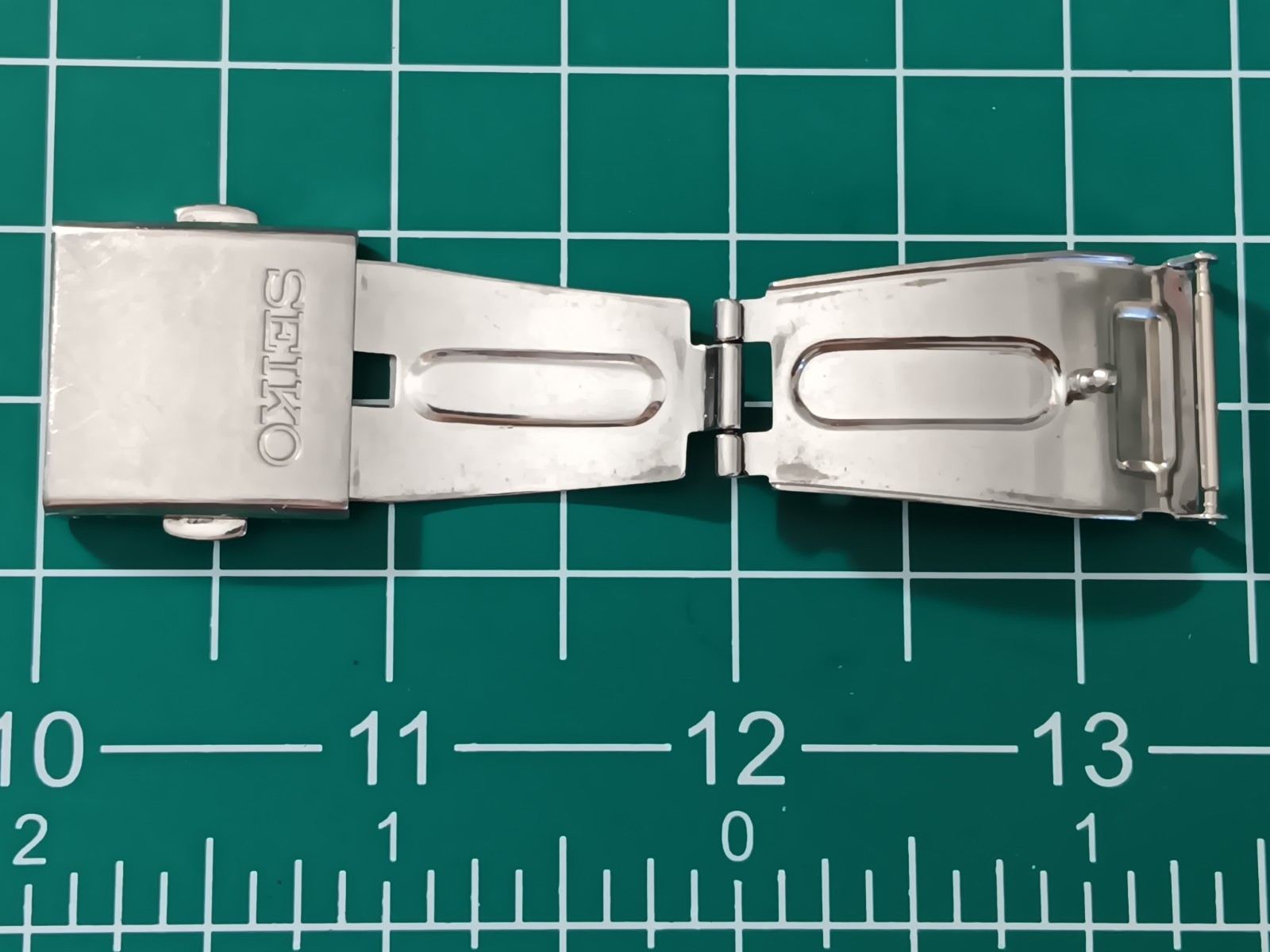 Genuine Seiko Push Button Foldover Silver Stainless Steel CLASP 18 mm — 20 mm