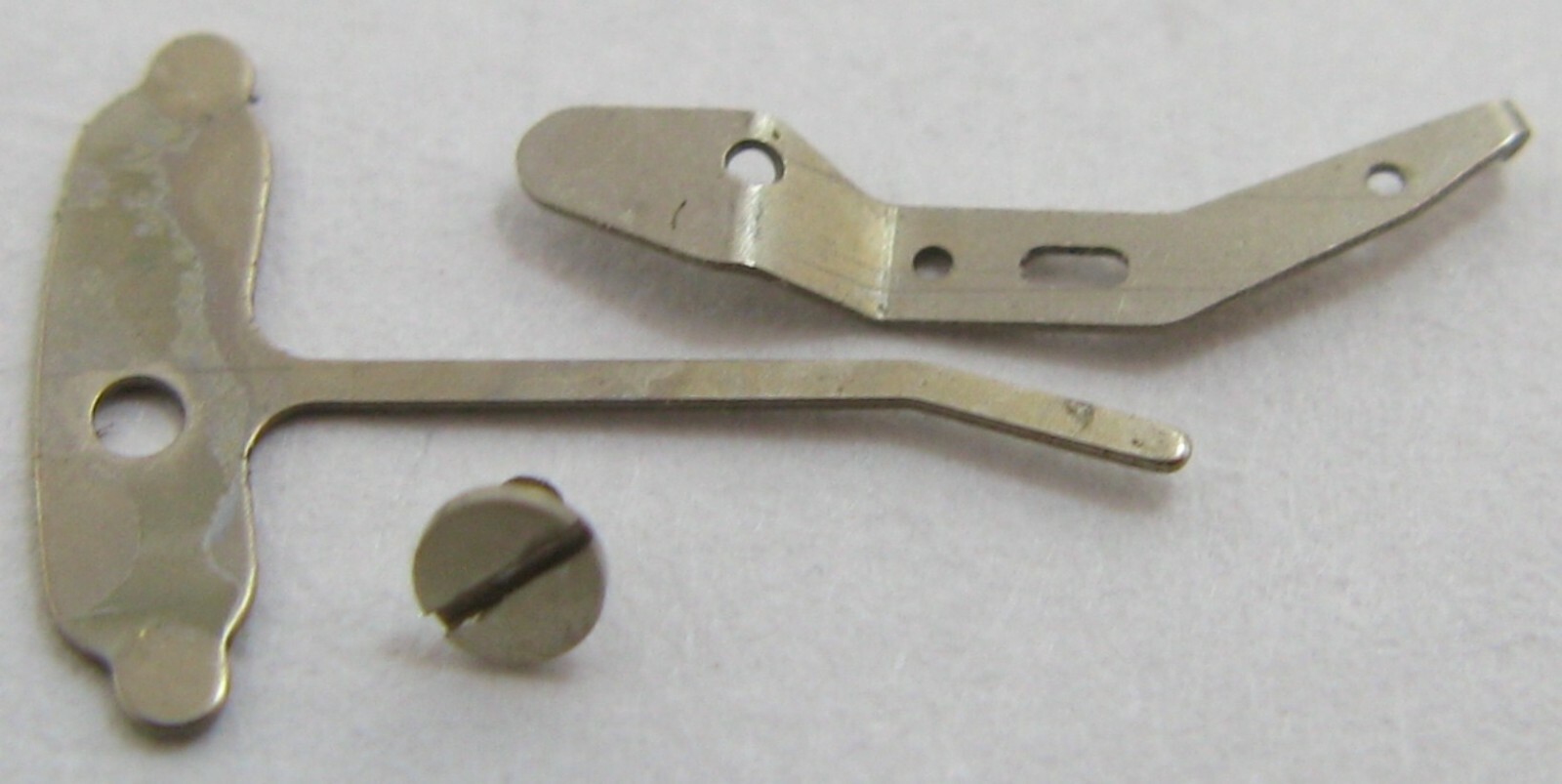 vintage LeCoultre 910 & 911 watch movement part 7459 – 7480 Disconnector set