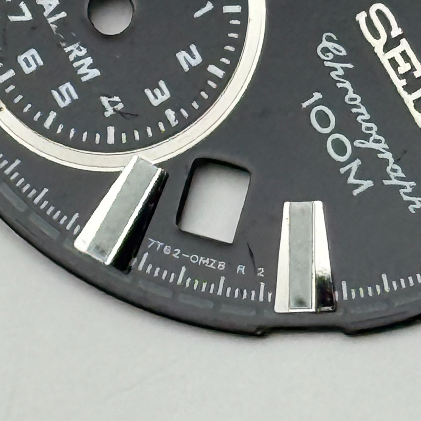 Seiko 7T82-0MZB Watch Dial Chronograph Alarm 100M Spare Parts Repair 28.4mm