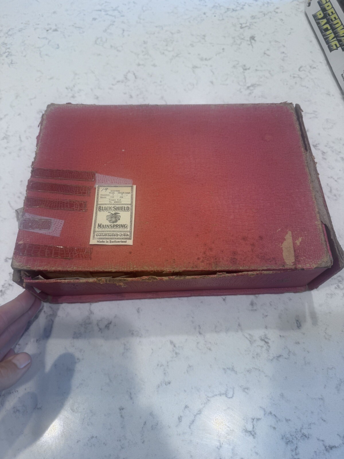 VTG Swartchild Co Watchmakers Slotted Assorted Repair Box W/ 140+- NOS Springs