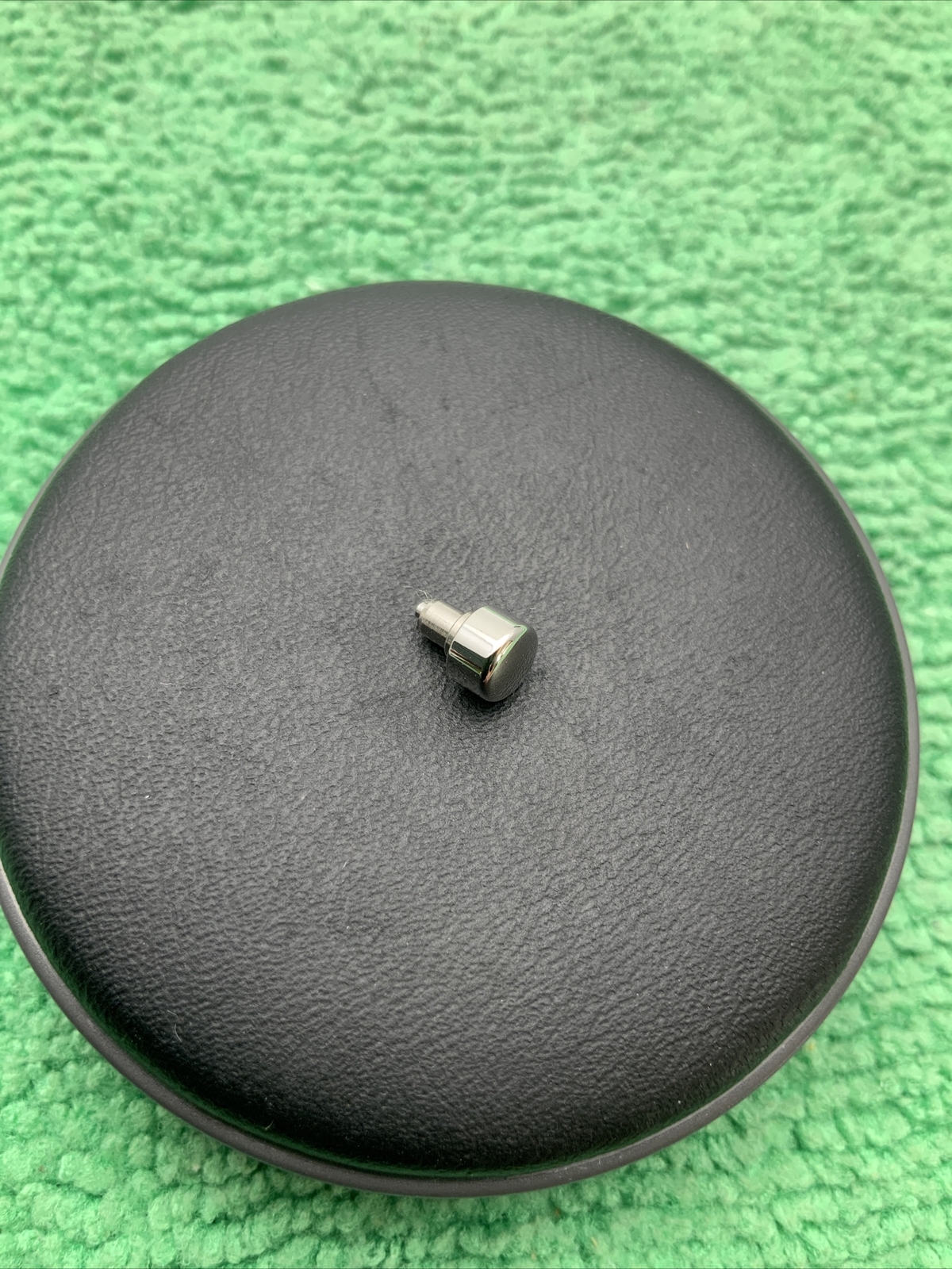 Heuer Pusher Push Button 4.5mm X 2.2mm, (L) 6.70mm, P-1067, 094055
