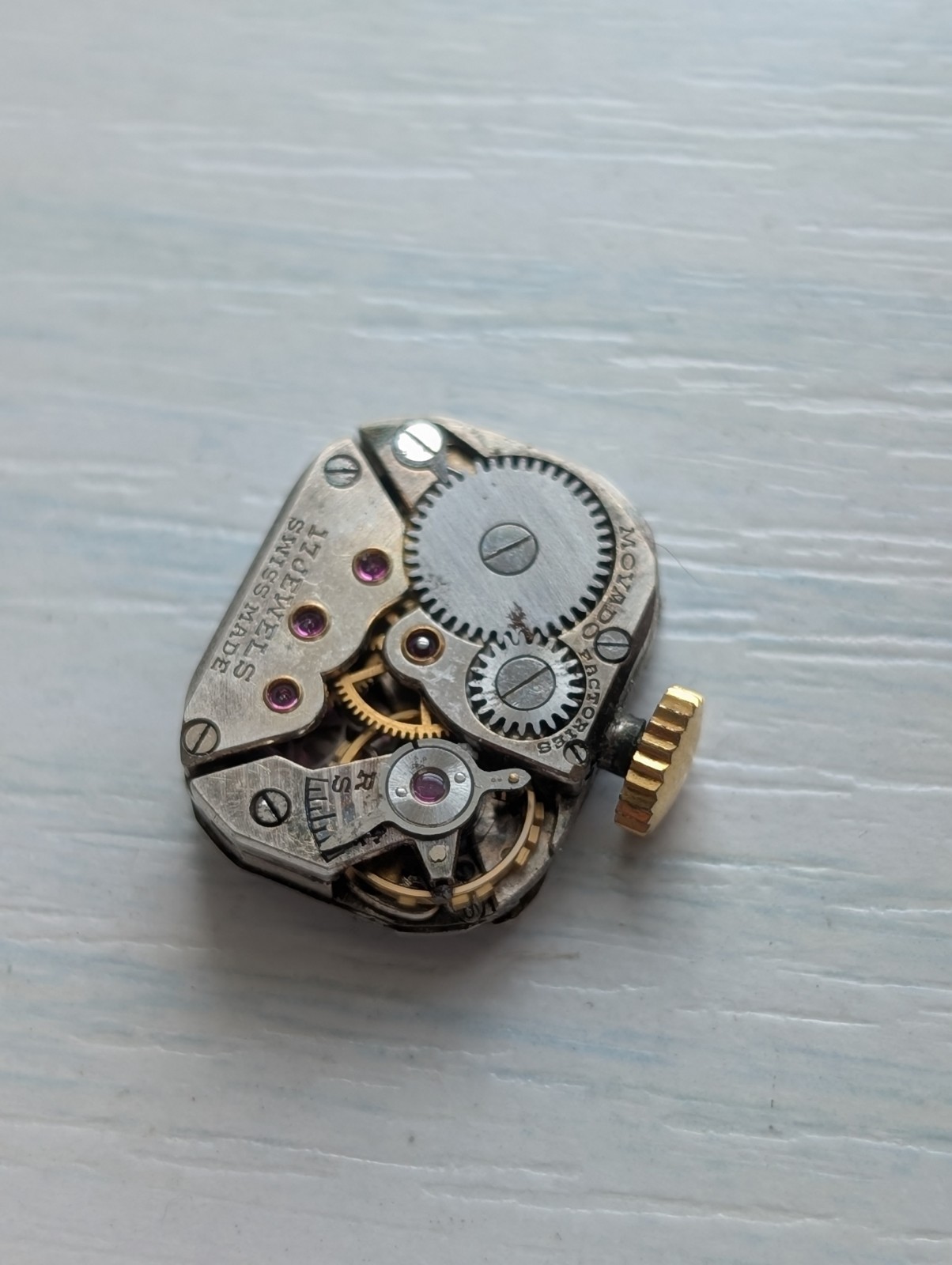 Vintage Movado 675 Mechanical Watch Movement (Runs)