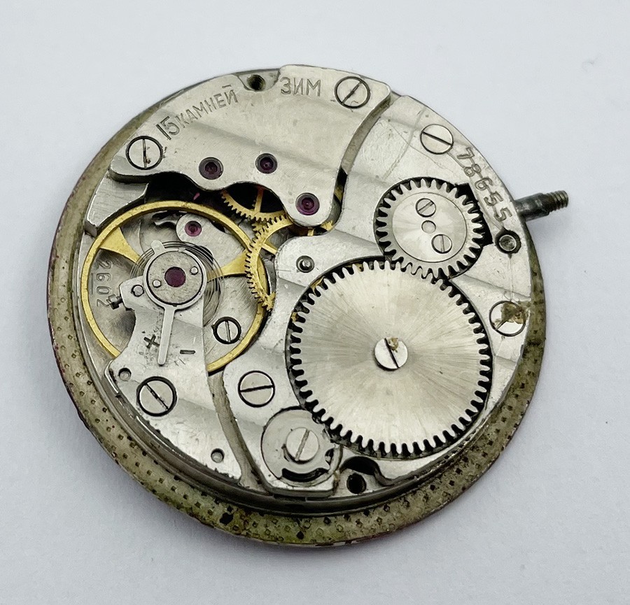 ZIM Pobeda 2602 15 JEWELS MOVEMENT FOR MEN’S WRISTWATCH 100% working A585