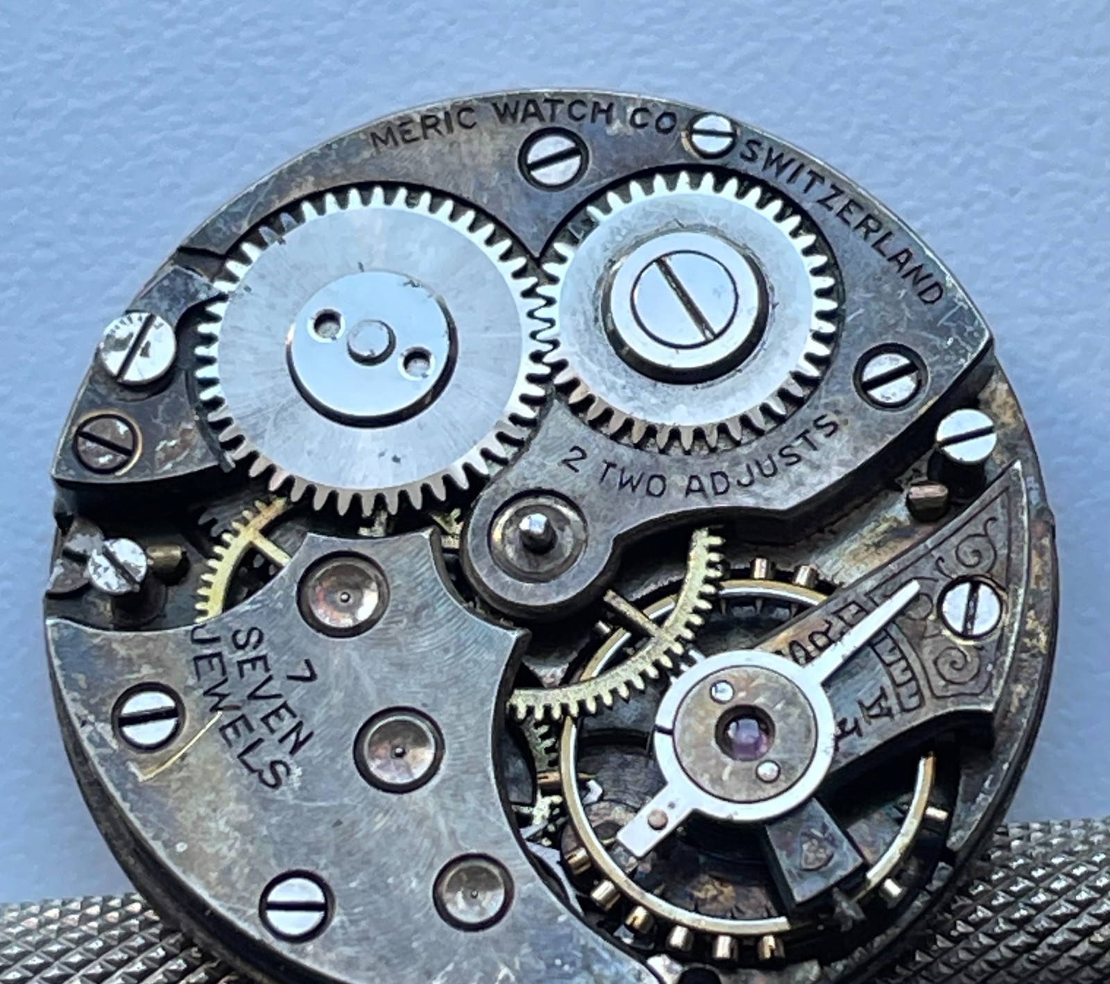 Meric Watch Co Swiss 7 Jewels Manual Wind Movement Nos 23.6mm For Parts Repair