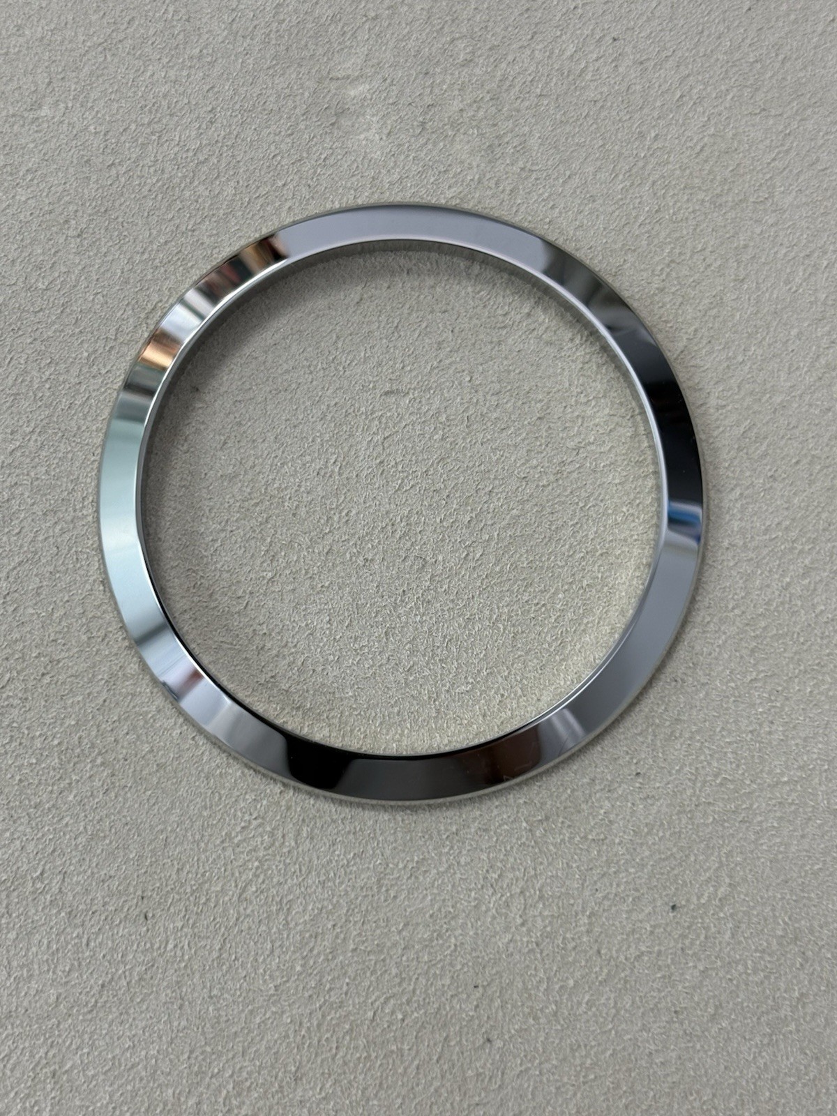 ROLEX STEEL SMOOTH BEZEL FOR 41MM DATEJUST MODEL 126300 126334