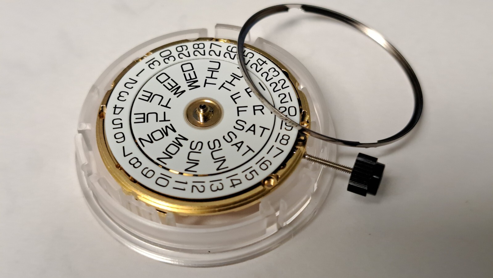 ETA 2836-2 Movement DATE/DATE Gold 25 Jewels Swiss Made B3 V8 ZW38 auto NEW
