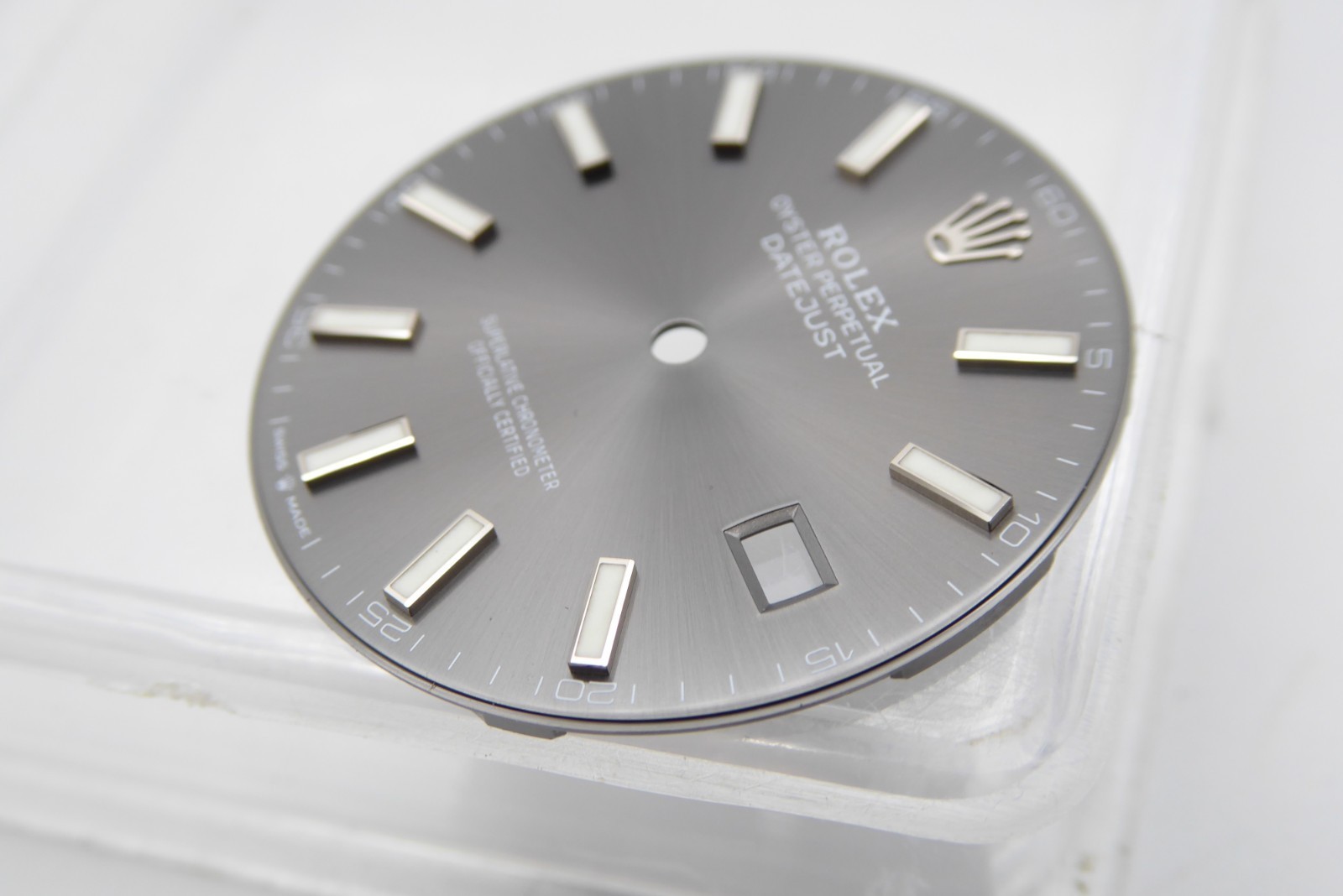 Rolex Datejust 41mm Rhodium dial 126300/334