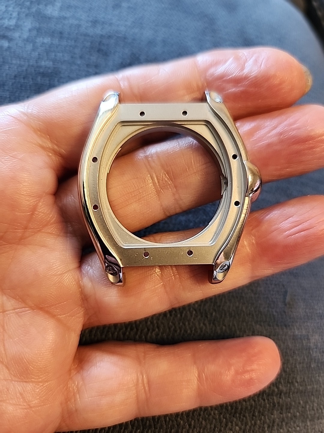 Cartier Roadster Authomatic Model 2510 Watch Part – Case