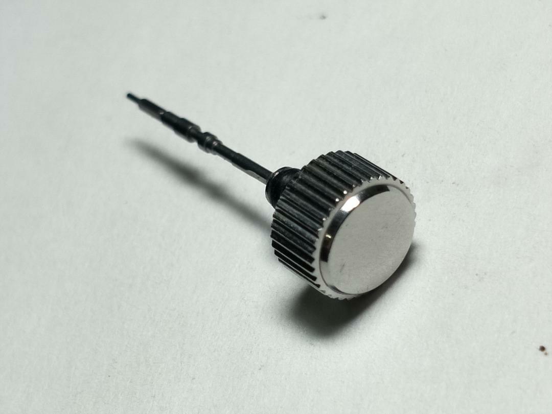 1E70A3SNW0 GENUINE USED CROWN W/ STEM SEIKO SKX SERIES 7S26-0020 /28/29/K0