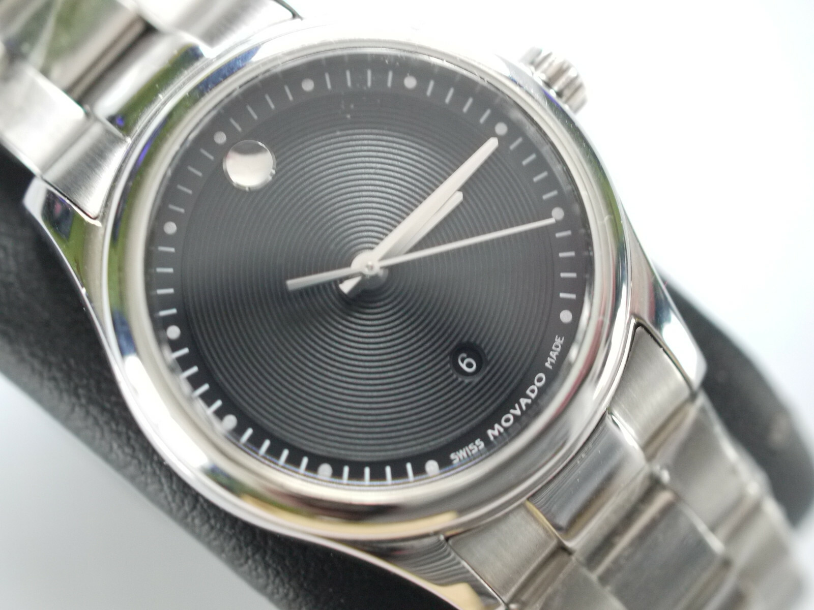 Movado Sportivo Lady Diamond Bezel Black Dial Ø28mm Ref.10883211-it works -super