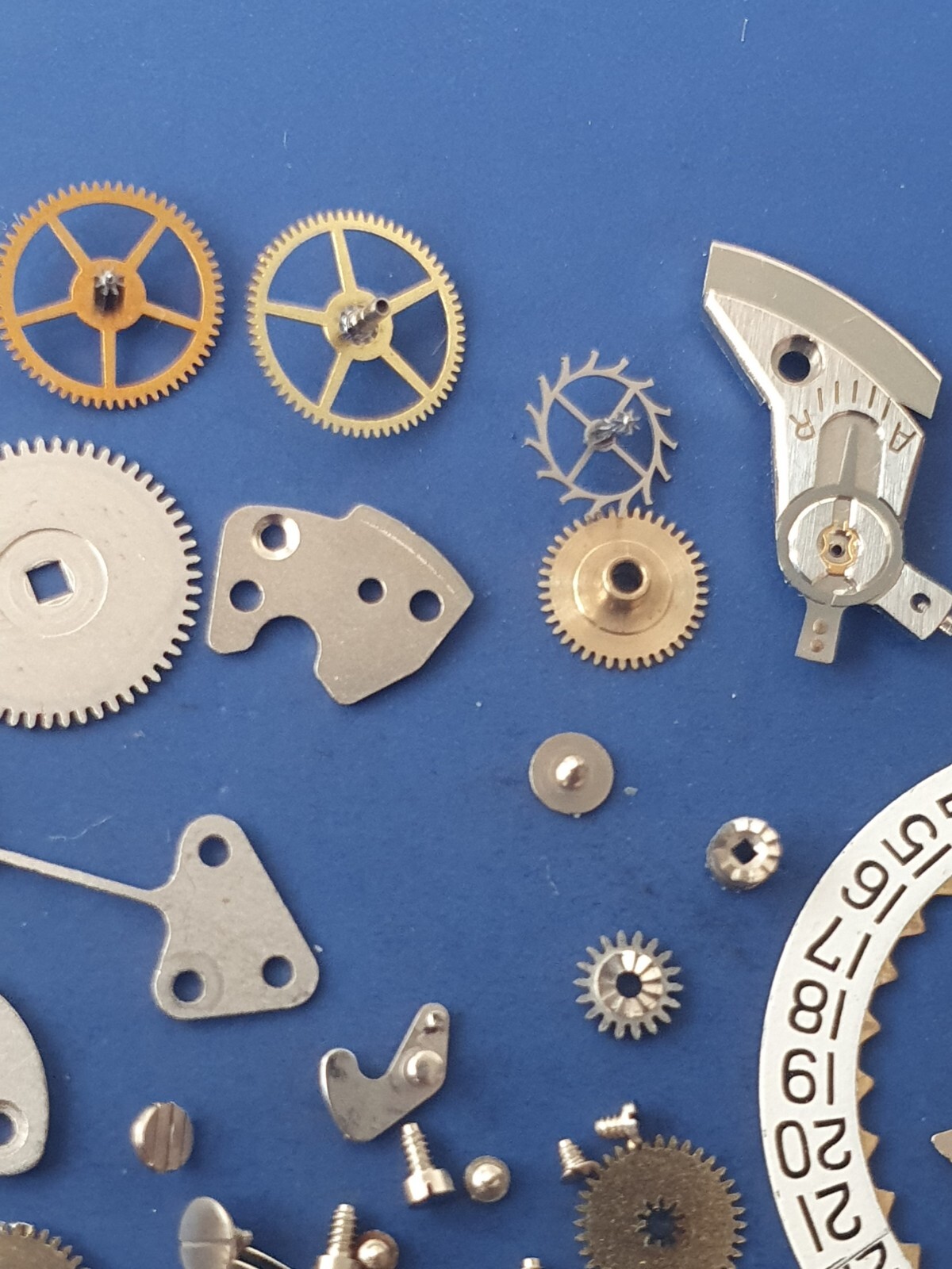 TISSOT 784-2 ORIGINAL PARTS (Single Sales Possibility)
