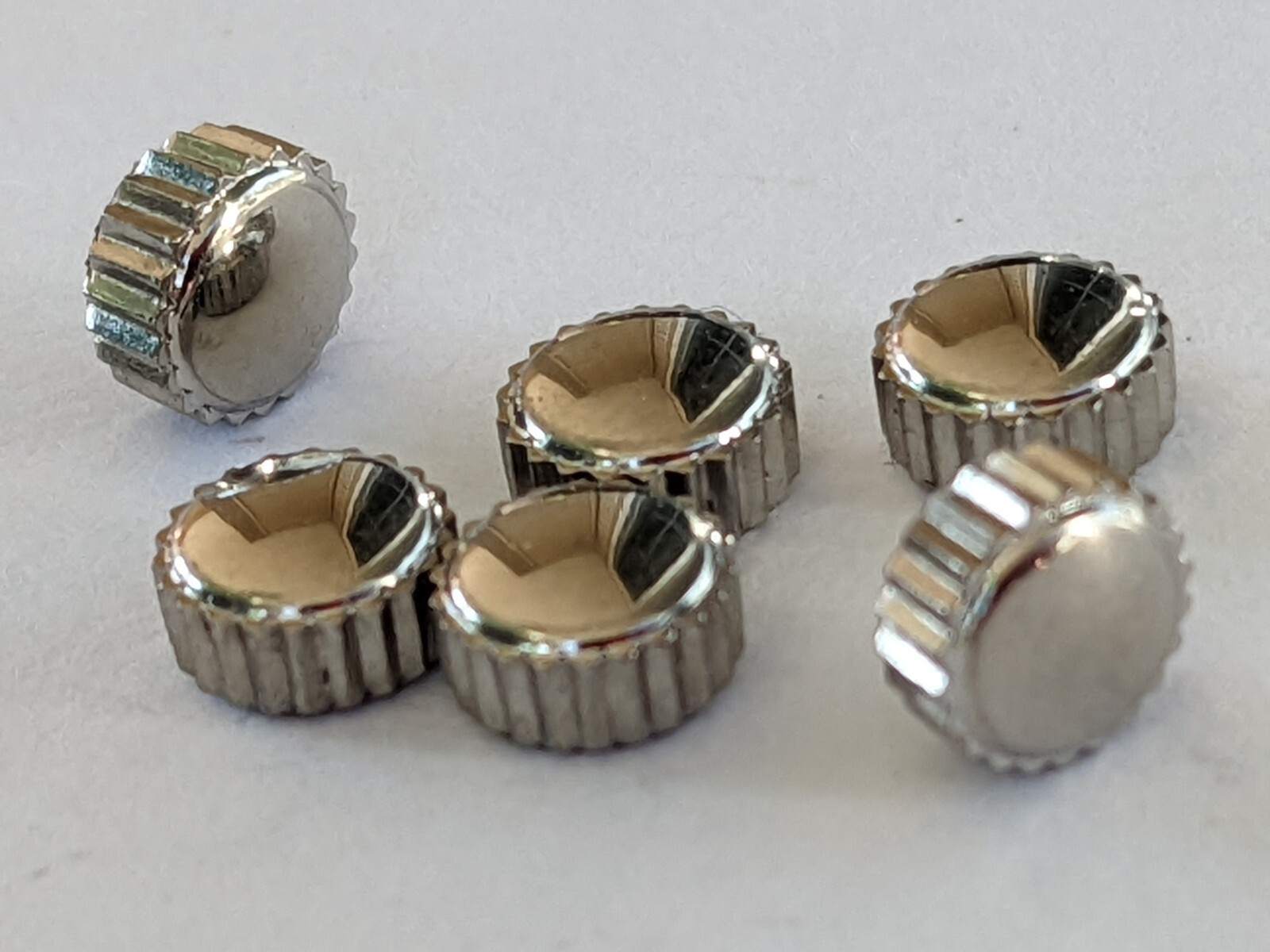 Waterproof crown diam. 5.25mm, tap 0.90mm, tube 2.50mm Chrome or Gilt x 6 pcs