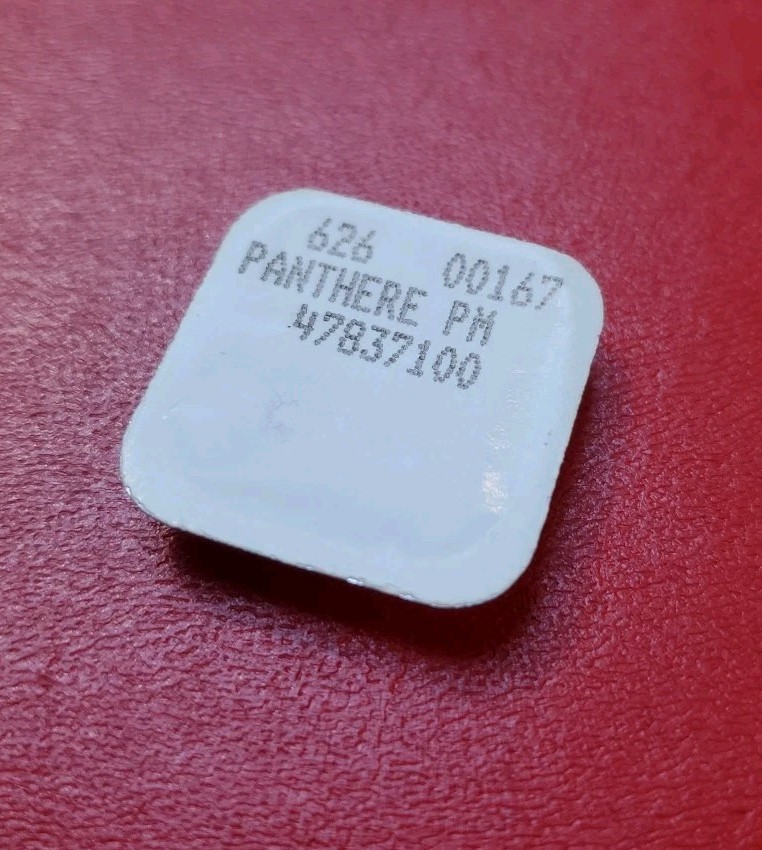 Cartier Panthere PM Saphire Crystal