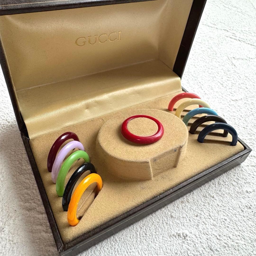 GUCCI Changeable Bezel Set – 11 Colors with Original Case – For Vintage Watch