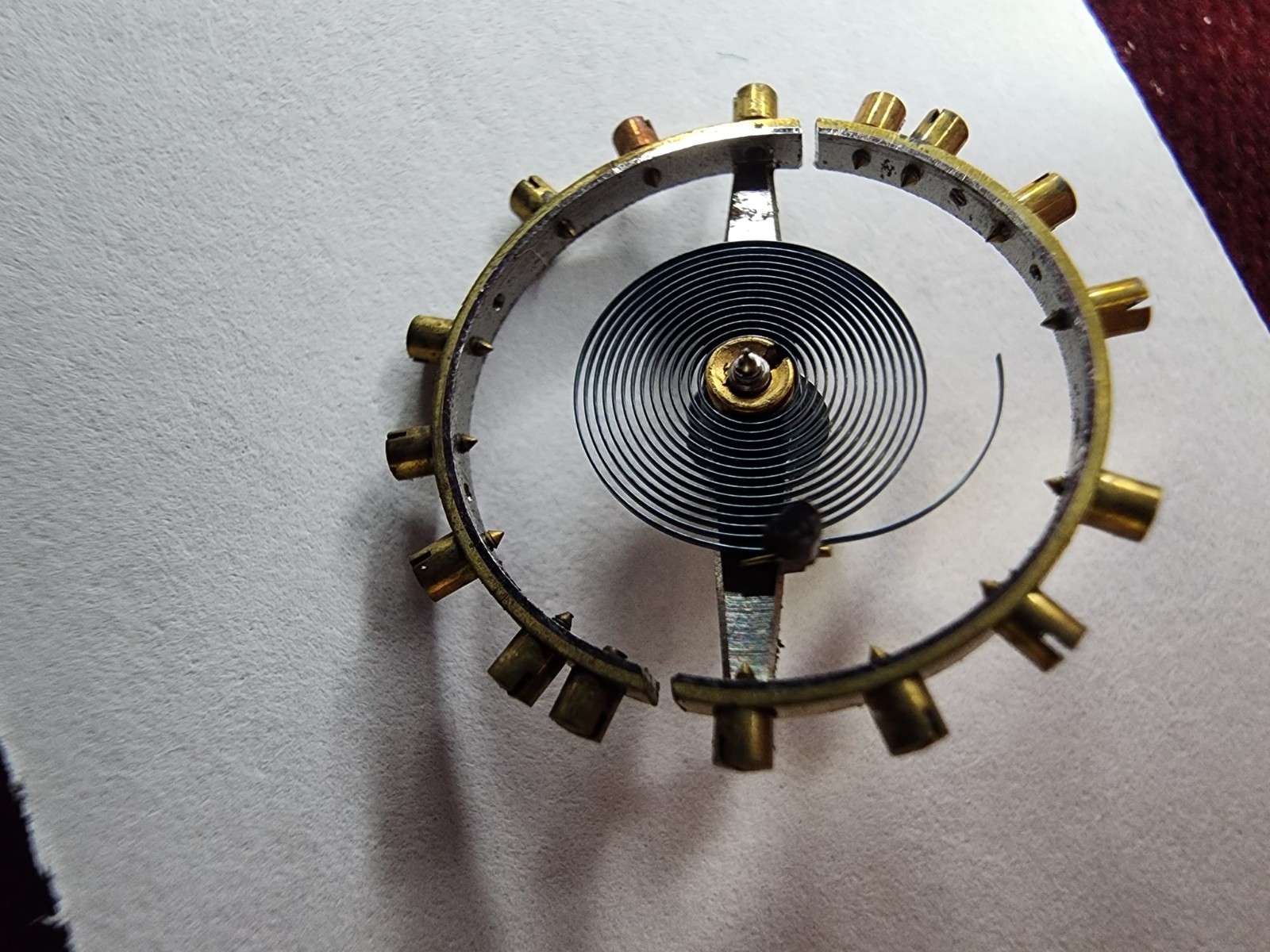 Vintage Balance Wheel & Hairspring – Pre-Owned Untested Watch Repair Part