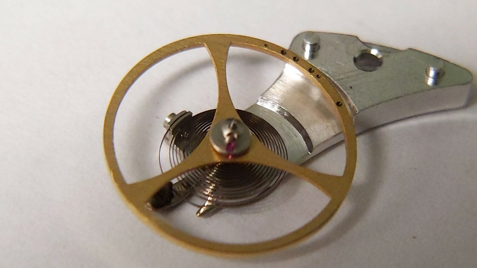 Lecoultre K 866 721 BALANCE COMPLETE WHEEL AND COCK (BRIDGE) AND SCREW great con